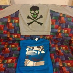 2 Boys Graphic sweatshirts sz Med.